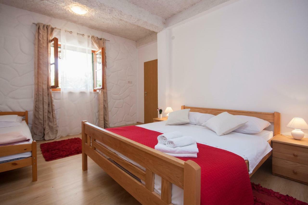 Rooms Katarina Lozovac Exterior foto